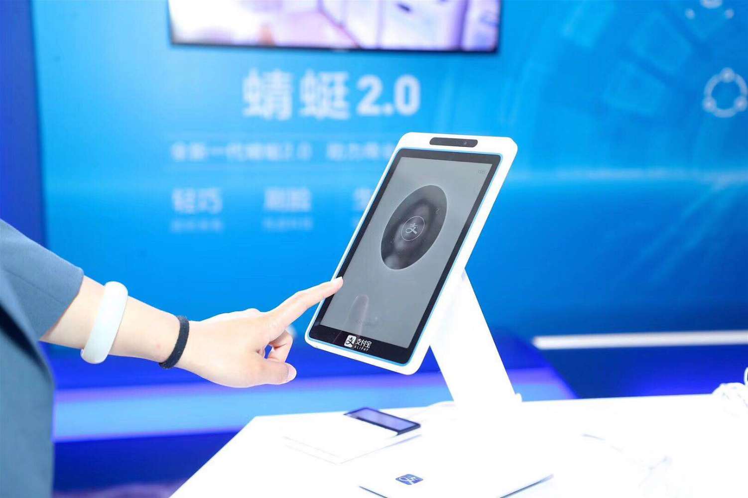 朋友圈廣告是什么，如何設(shè)置投放時(shí)間段？