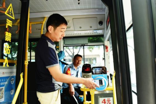 公交二維碼實際使用場景